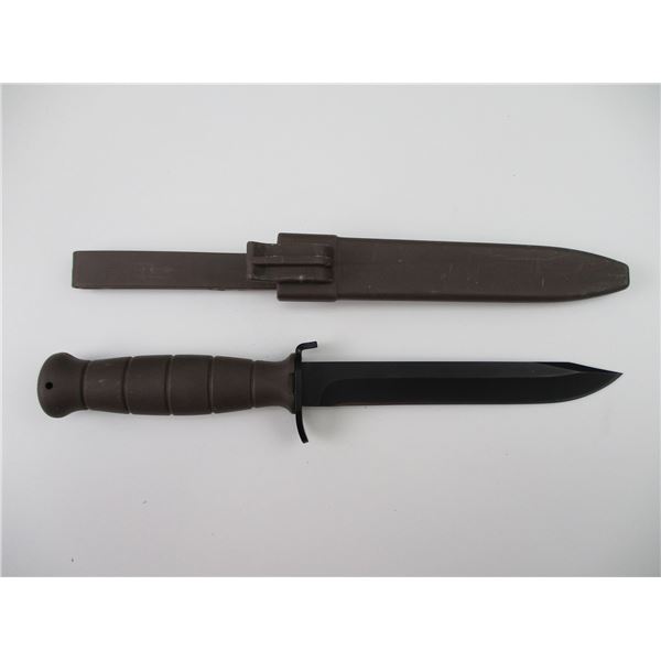 POLISH MODEL 1981 PARATROOPERS KNIFE