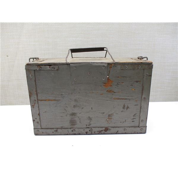 WWII VICKERS AMMO CRATE