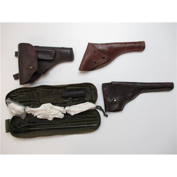 ASSORTED MILITARIA LOT