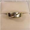 Image 1 : 14ct Gold and Single Diamond Ring. #2251409