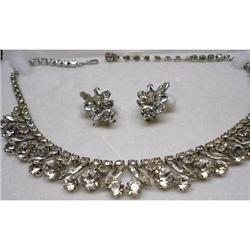 JEWELS of ELEGANCE by SHERMAN NECKLACE & #2298381