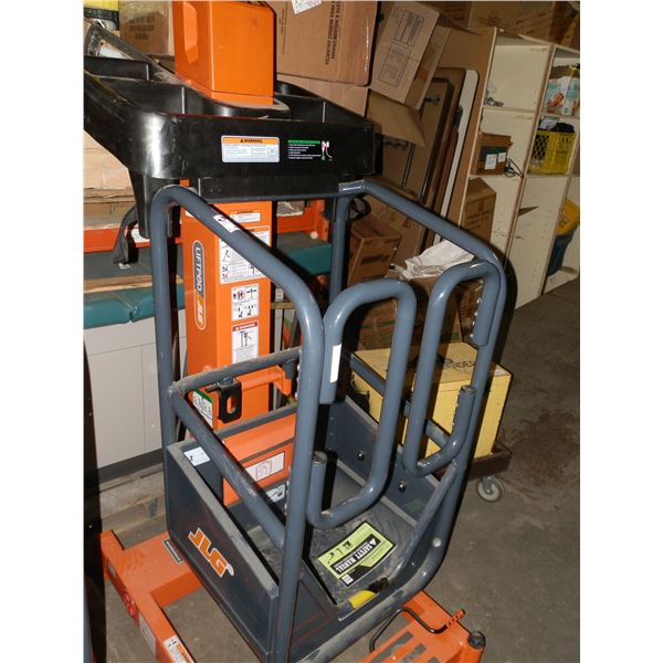 JLG Portable Lift Pod
