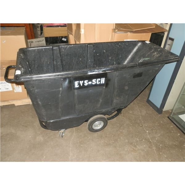 Rubbermaid Bin On Wheels