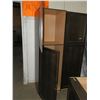 Image 3 : 3 Brown Cabinets