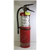 Image 1 : 10LBS CHARGED FIRE EXTINGUISHER