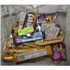 Image 1 : BAG LOT OF ASSORTED CHOCOLATE BARS + CANDY