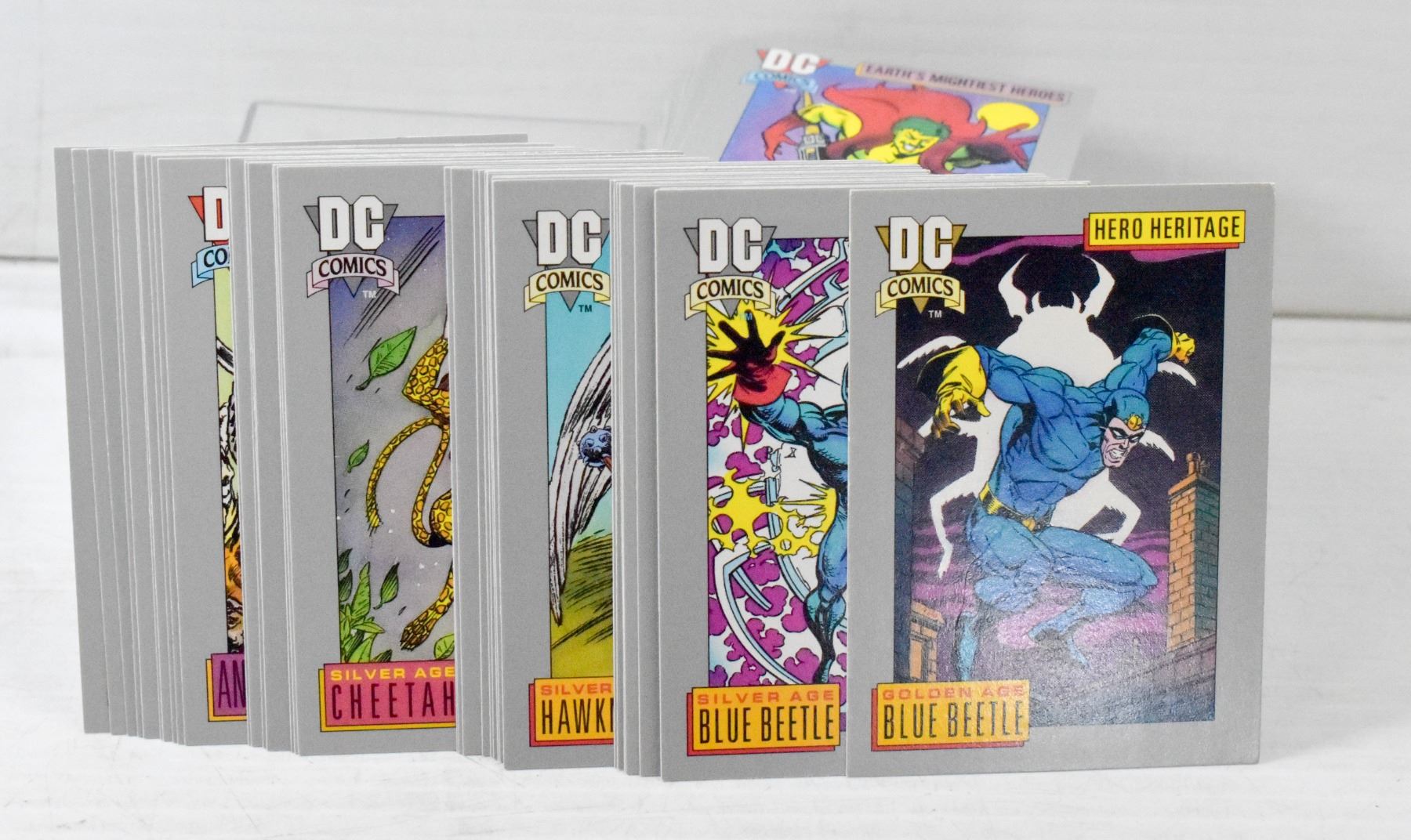 DC COMICS COLLECTIBLE CARDS 1991