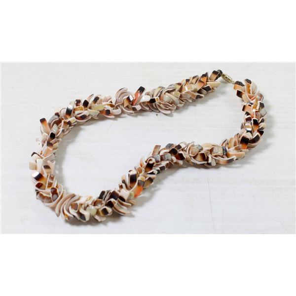 ORNATE POLISHED SHELL "LEI" STYLE NECKLACE