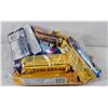Image 1 : BAG LOT OF ASSORTED CHOCOLATE BARS + CANDY