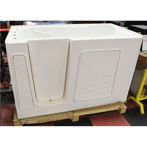 WALK-IN EASY ACCESS BATH TUB BRAND NEW IN BOX