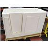 Image 1 : WALK-IN EASY ACCESS BATH TUB BRAND NEW IN BOX