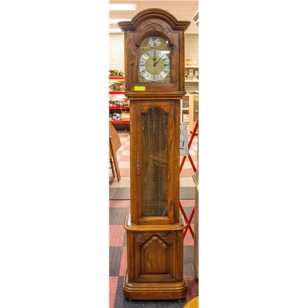 CRAFTLINE IND GRANDFATHER CLOCK