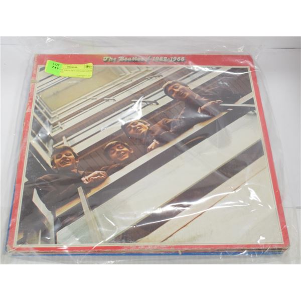 2 BEATLES GREATES HITS RECORDS BLUE / RED