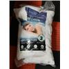 Image 1 : 2 PACK TRI COOL MEMORY FIBER PILLOWS, SIZE: KING