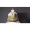 Image 4 : Porcelain Vase with lid Cat A
