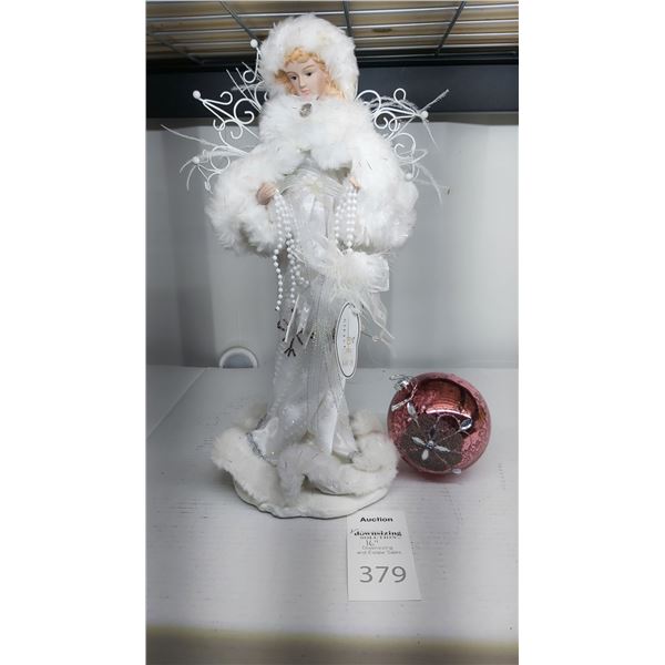 Porcelain Figurine Cat A