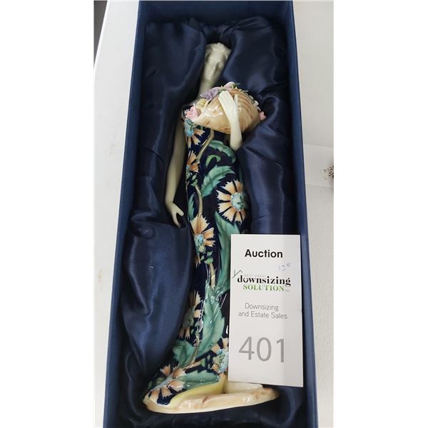 Porcelain Figurine Cat b