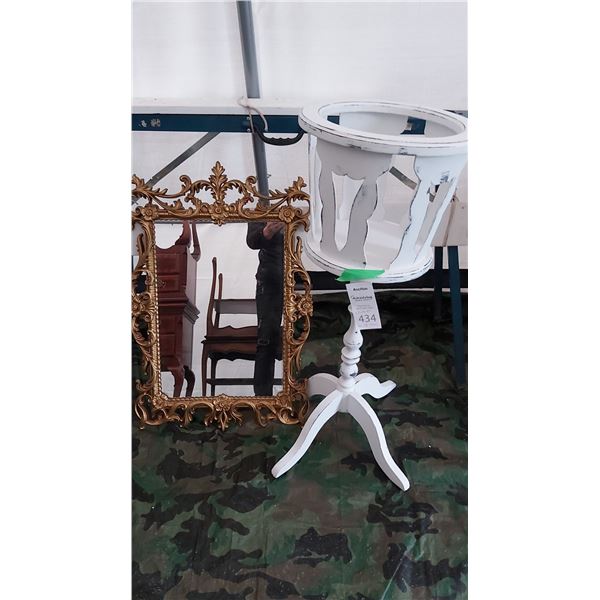 Plant stand & Mirror Cat B