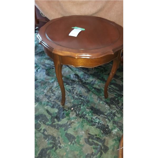 Round End Table Cat C