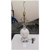 Image 1 : Ornate lamp Cat B