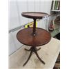 Image 2 : Walnut Duncan Phyfe -2 Tier Stand 31" x 20" RD