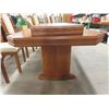 Image 2 : (SS) Oak DR Table w 6 Chairs - 2 Are Captains 65" x41" Plus 20" Leaf