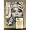 Image 2 : BEYONCE SIGNED AND FRAMED 8 X 10 ( RA COA)