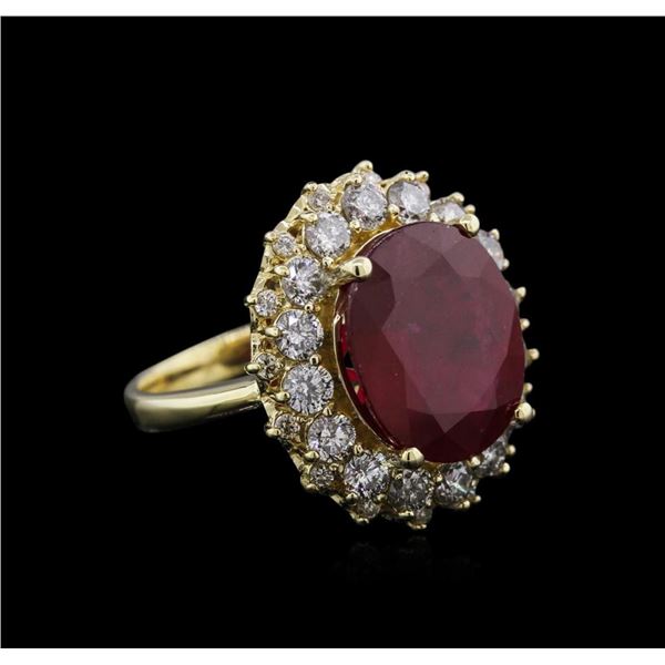 14KT Yellow Gold 8.00 ctw Ruby and Diamond Ring