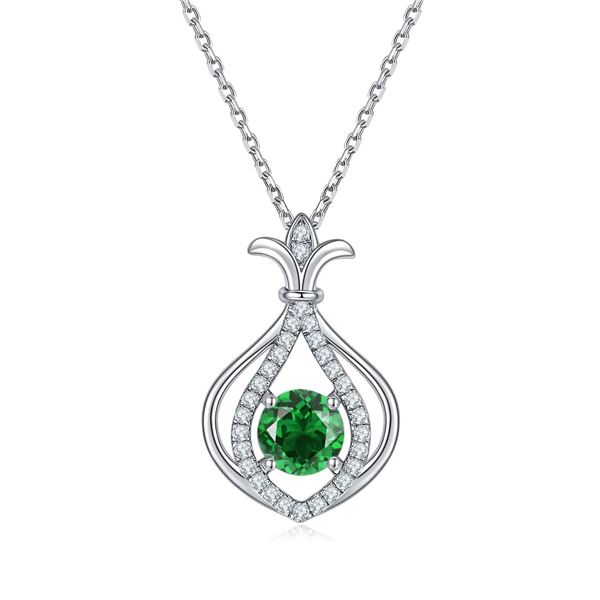 Beautiful VVS1 Lab Created Emerald Pendant