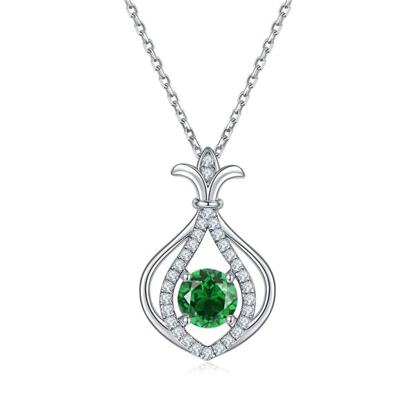 Beautiful VVS1 Lab Created Emerald Pendant