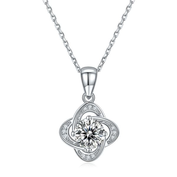 Dazzling VVS1 White I-J Fire Moissanite Pendant