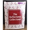 Image 2 : The Reflections Collections Caroler Ornament - In Box