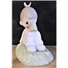 Image 2 : Precious Moments "Love Is Kind" 1998 Limited Edition Event Figurine - NEW In Box
