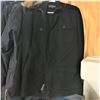 Image 1 : Clothing