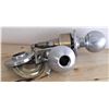 Image 1 : Weiser Lock Passage Knobset with Key
