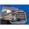 Image 1 : Sockets and Tools