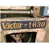 Image 9 : 16" x 30" Victor Geared Head Lathe