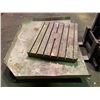 Image 2 : 50" x 40" Rotary Table