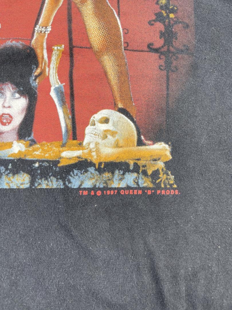 Vintage Elvira Mistress of the Dark T Shirt