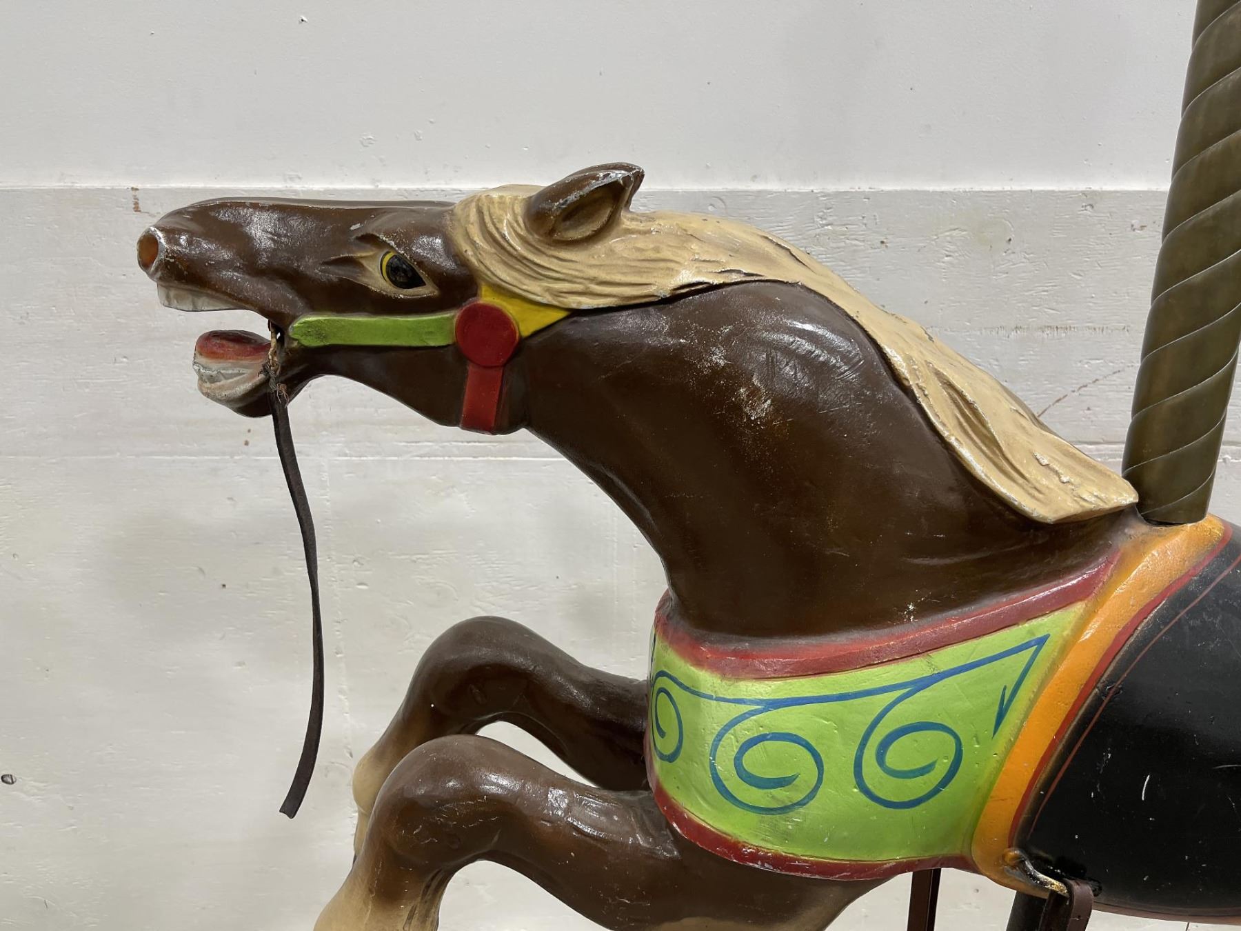 Aluminum Carousel Horses Identification – REMOEQ