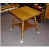 Image 1 : Ball & Claw Oak Table #2285242