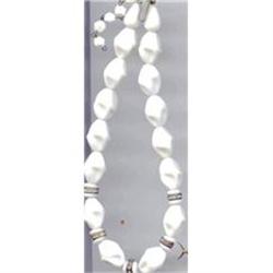 SALE Milk Glass Necklace #2295297