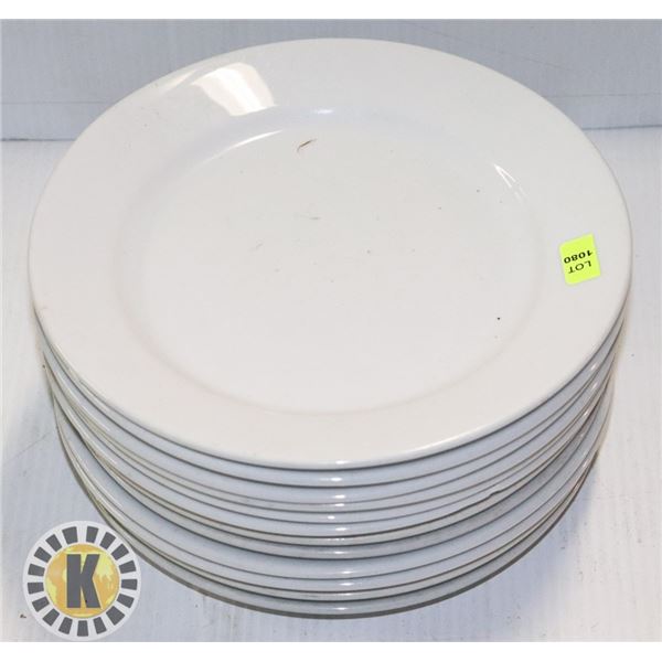 LOT OF 12 ROUND RESTAURANT PLATES