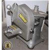 Image 1 : QUALHEIM ELECTRO CUT MODEL 400 SLAW MAKER