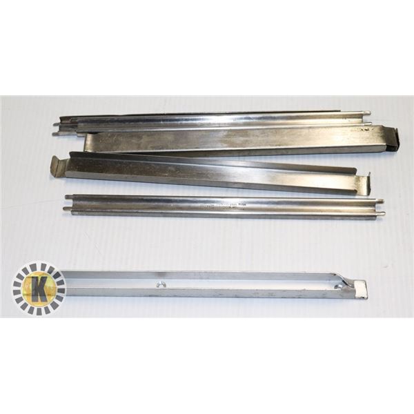 BUNDLE OF METAL INSERT DIVIDERS