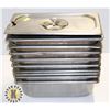 Image 1 : STACK OF 1/4 SIZE STAINLESS STEEL RESTAURANT