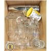 Image 1 : BOX OF ASSORTED RESTAURANT GLASSWARE