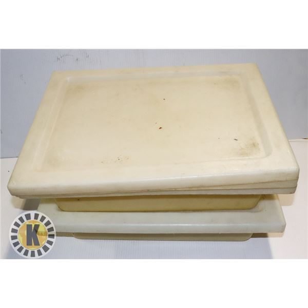 BUNDLE OF RESTAURANT STORAGE BINS WITH LIDS