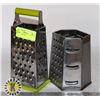 Image 1 : 2 CHEESE GRATER