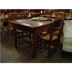 table  walnut early 19th C #2246999